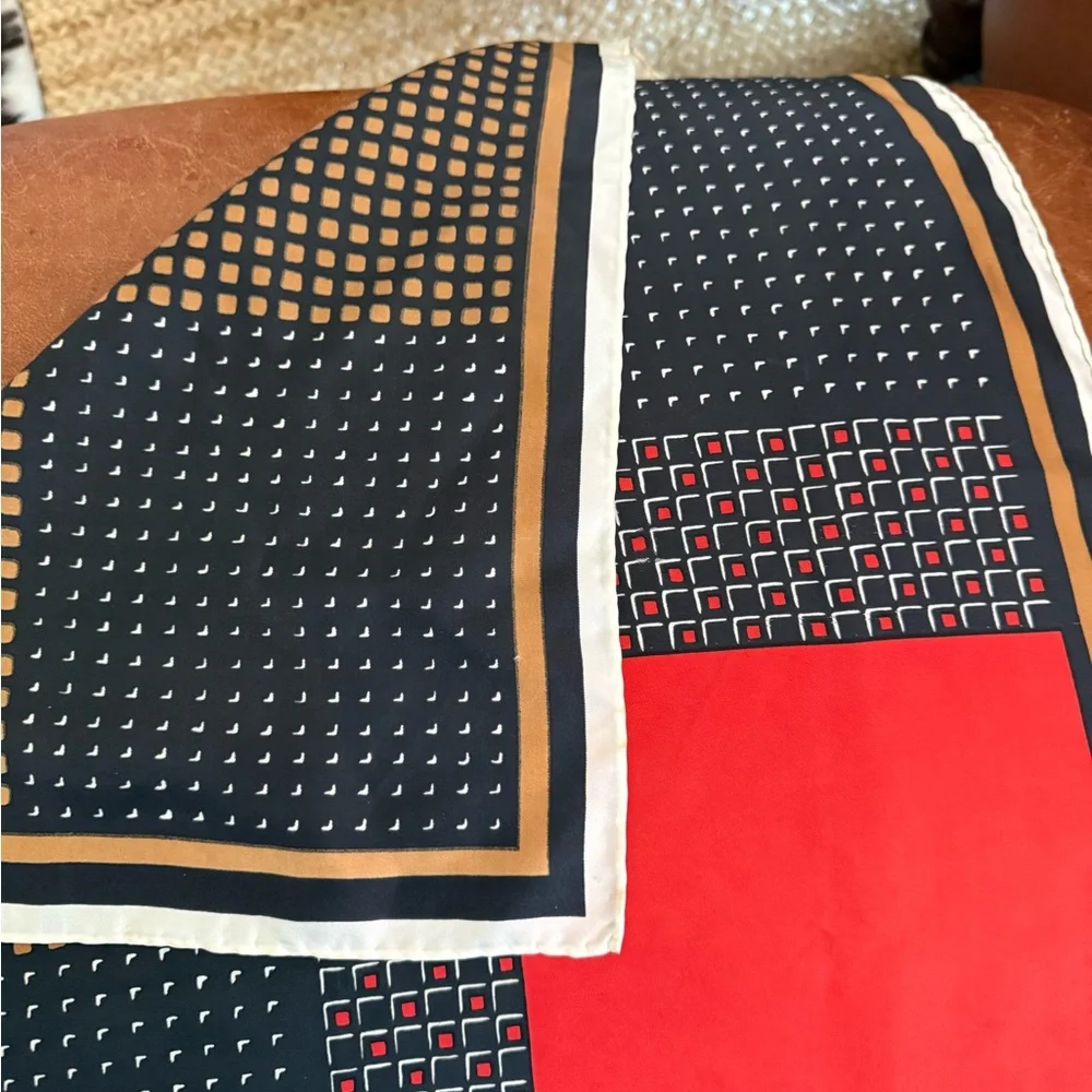 Dior Black and Red Patterned Scarf